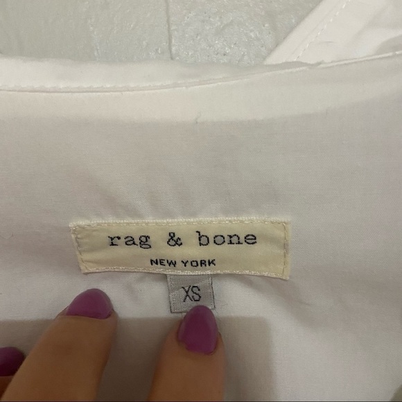 Excellent condition Rag & Bone white button​​​​​​​​​​​​​​​​​​​​​​​​​​​​​​​​​​ - Picture 3 of 5